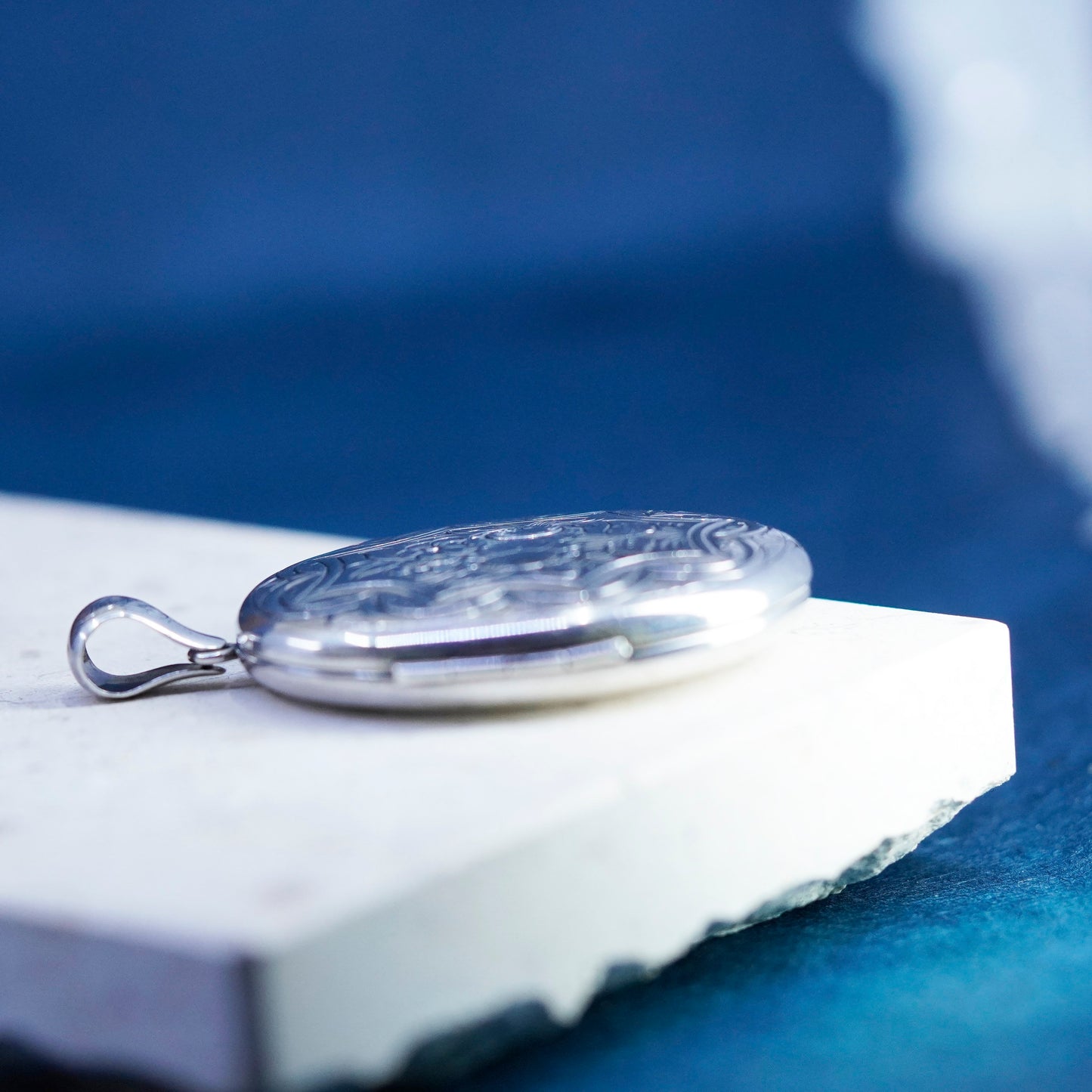 Sterling silver handmade pendant, huge 925 oval floral textured photo locket