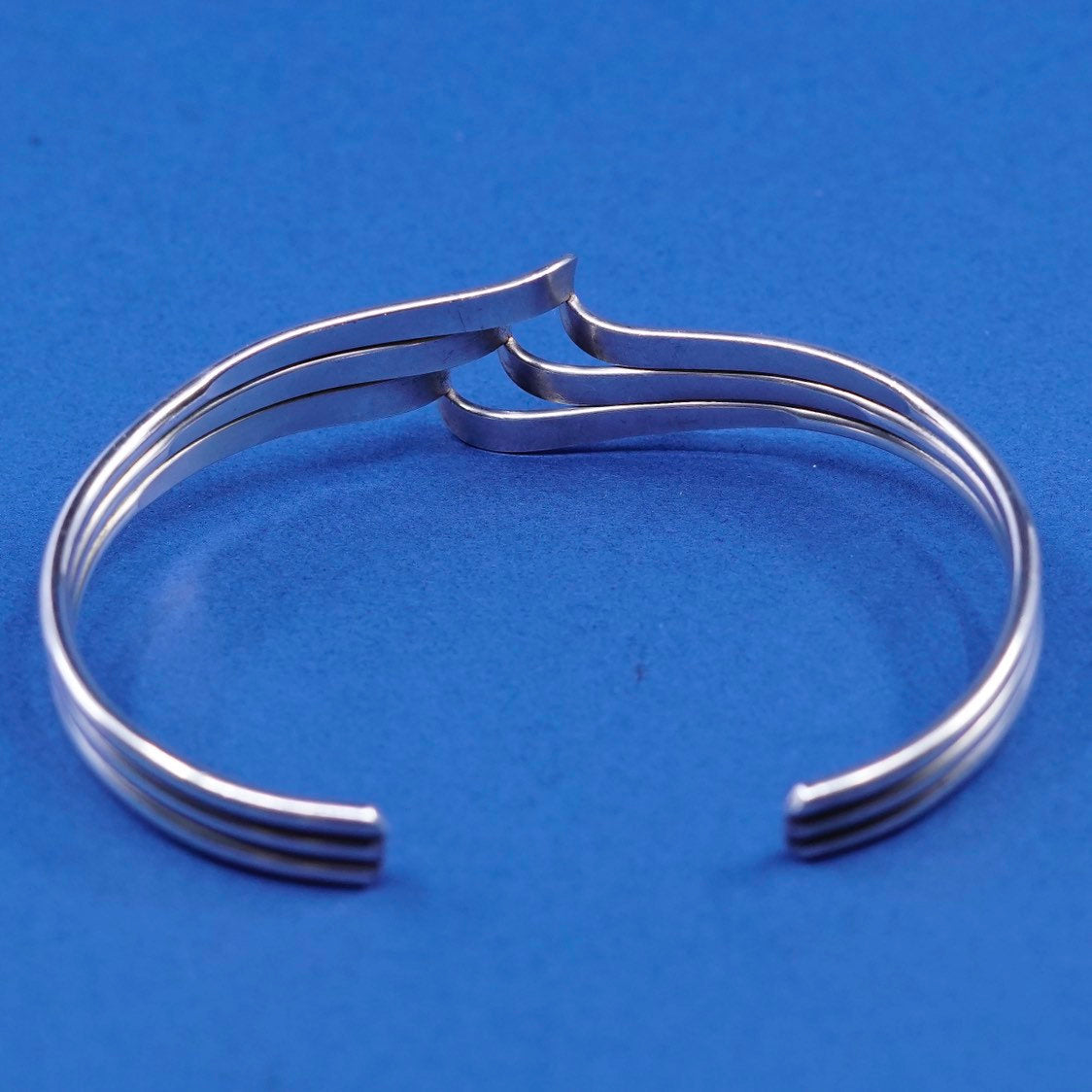 6.25", vtg Sterling silver handmade wired bracelet, 925 twisted cuff