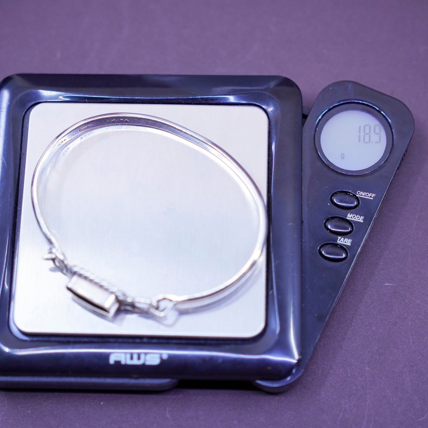 7”, Vintage Sterling silver handmade bracelet, Mexico 925 hinged bangle onyx