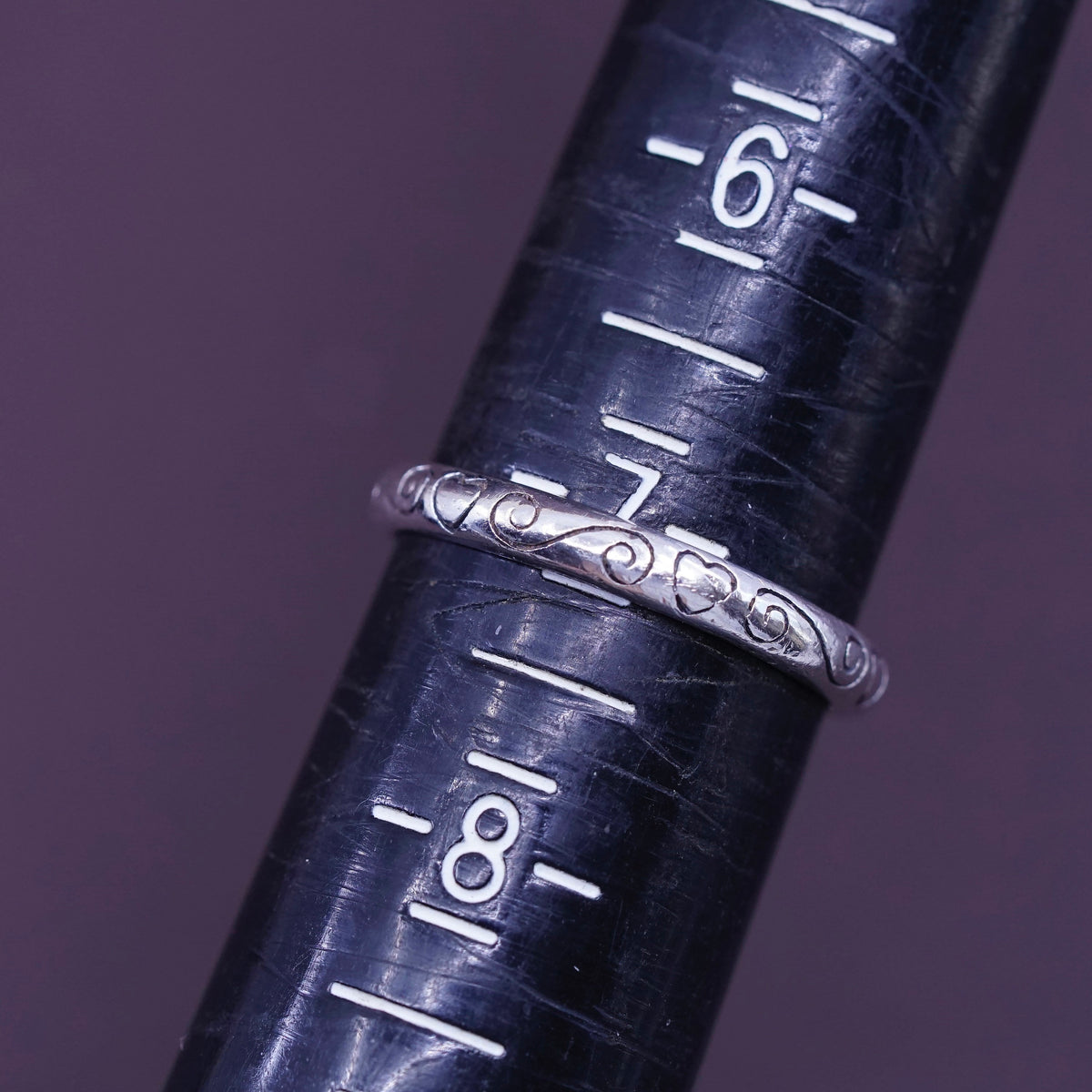 Size 7, vtg sterling silver handmade ring, 925 stackable band embossed Heart