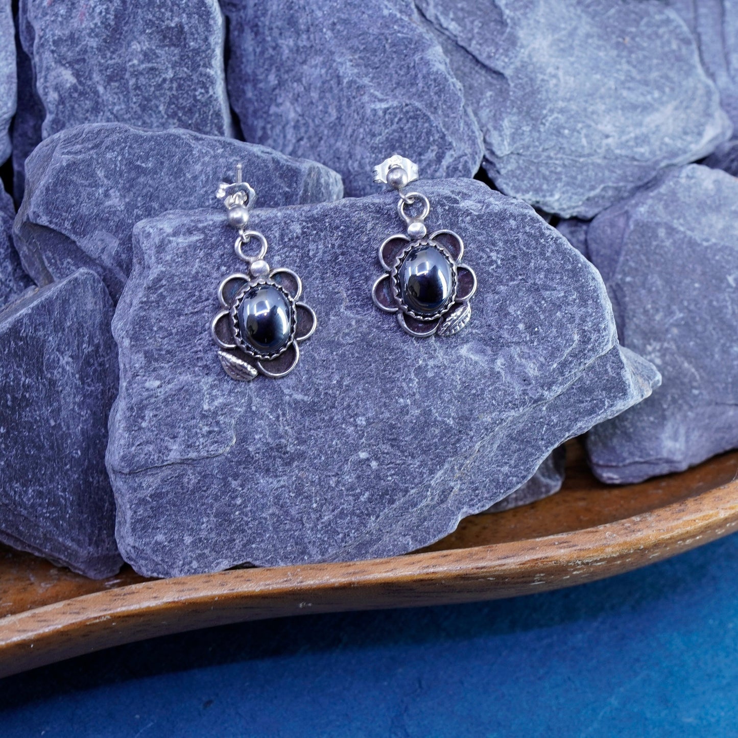 Vintage Sterling silver handmade earrings, 925 drops with hematite and leaves