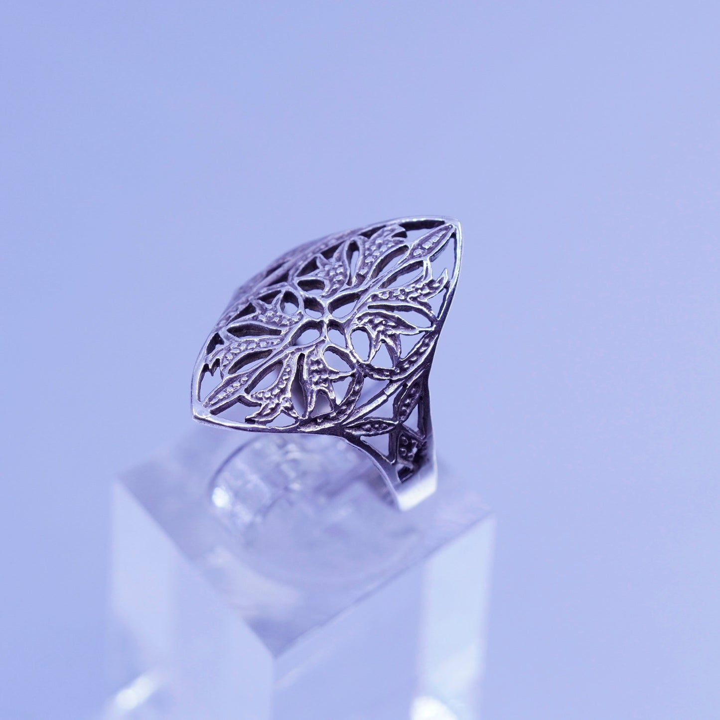 Size 7, vintage Sterling 925 silver handmade ring, filigree band