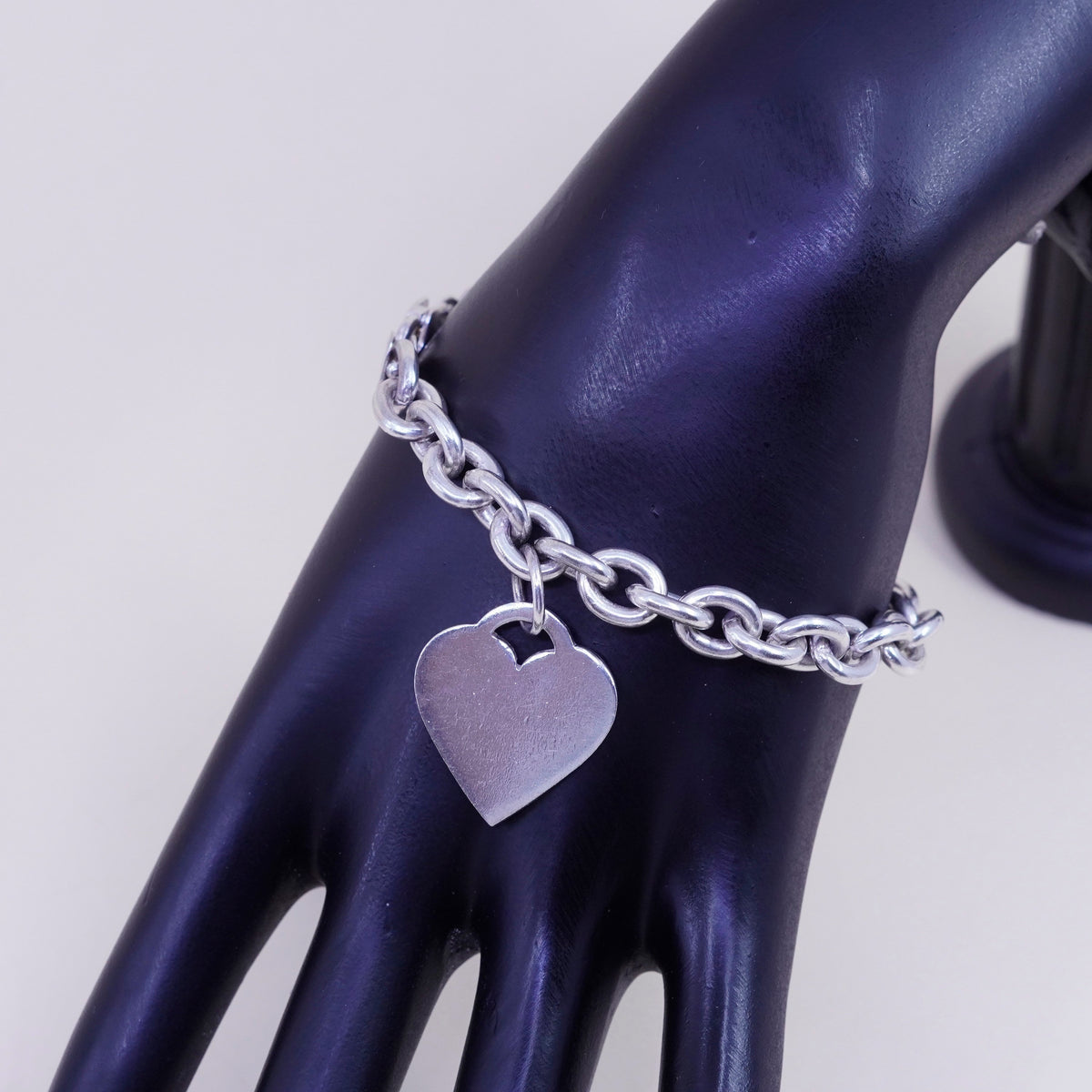 6.75”, Vintage sterling silver circle link bracelet, 925 chain with heart charm