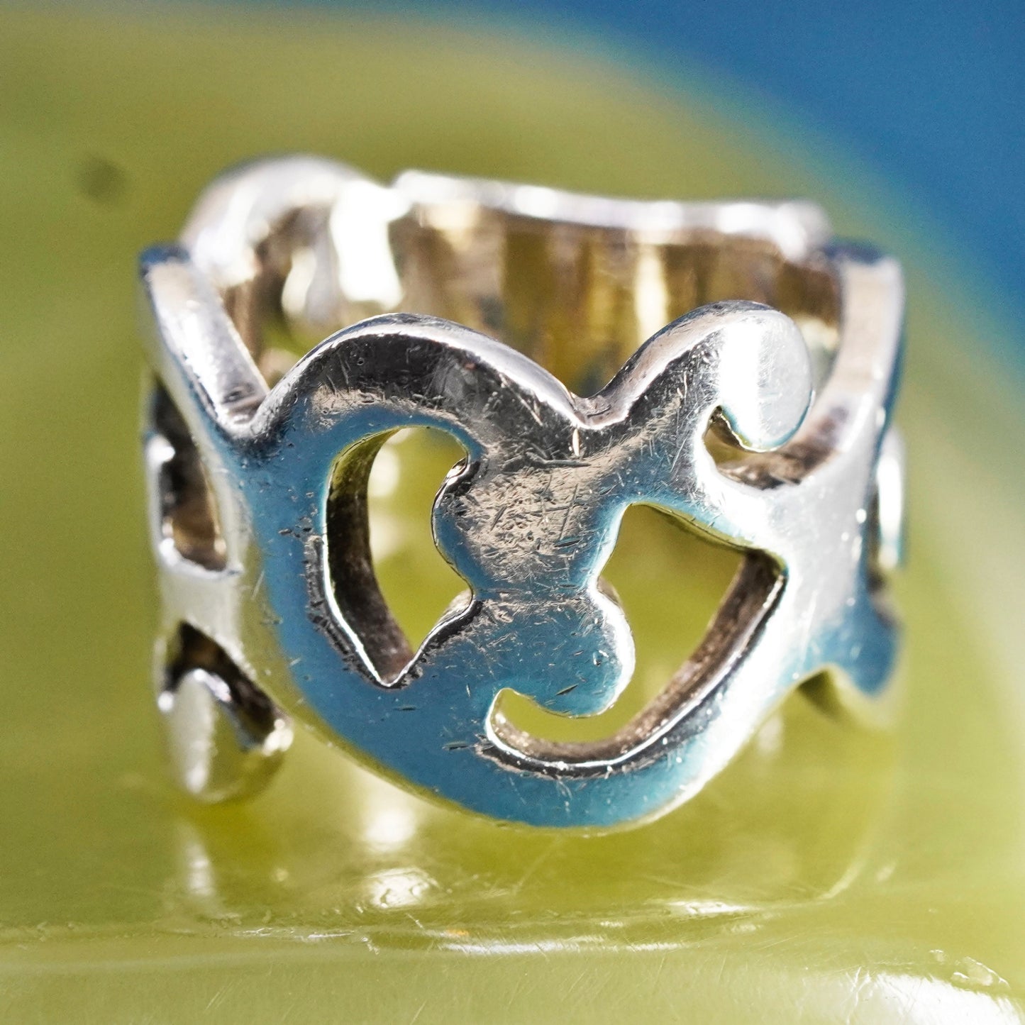 Size 5.25, vintage Sterling silver handmade ring, 925 wide swirly band
