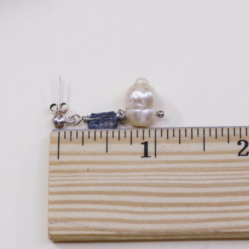 Vintage Southwestern handmade Sterling Silver Pearl Earrings w/ Agate Beads