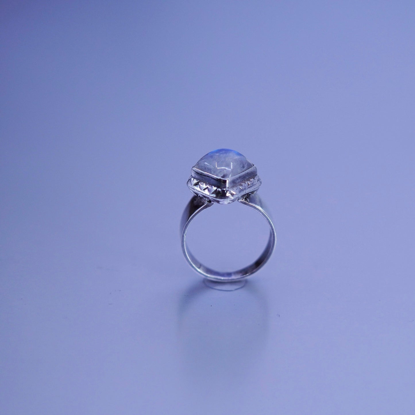 Size 6.5, vintage Sterling 925 silver handmade ring with moonstone