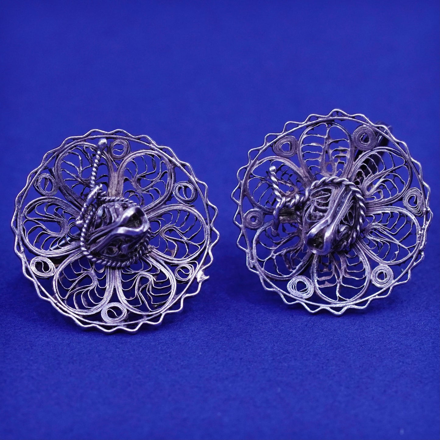 Vintage Sterling silver handmade earrings, filigree 925 sombrero hat screw back