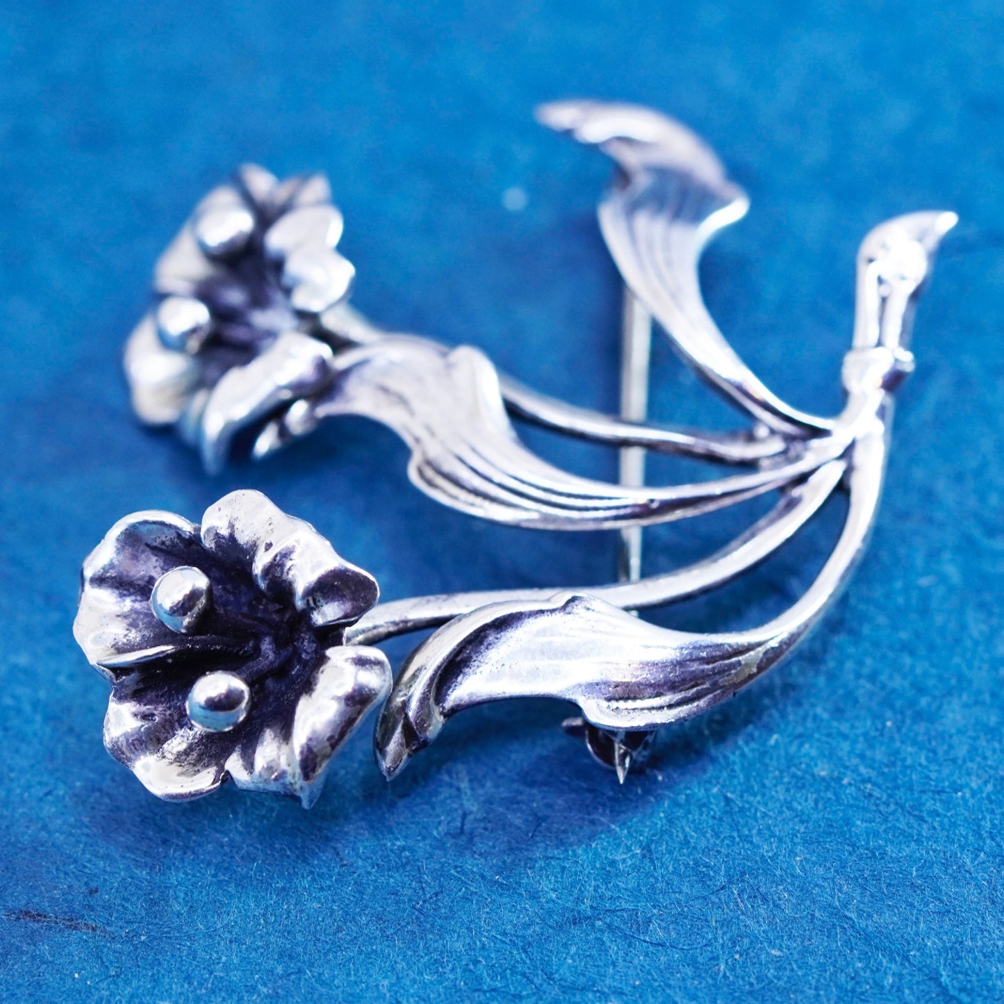 Vintage southwestern Sterling 925 Silver handmade Orchid Flowers Brooch pin