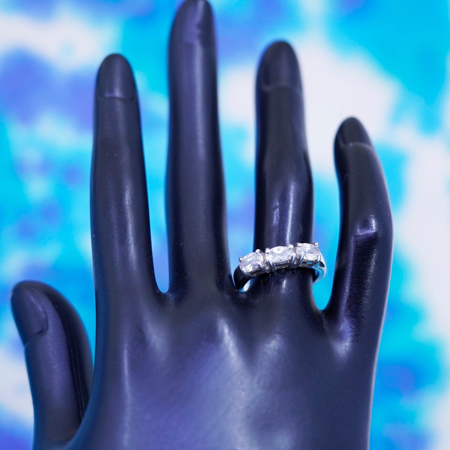 Size 7, vintage Sterling silver ring, 925 stackable band with clear cz