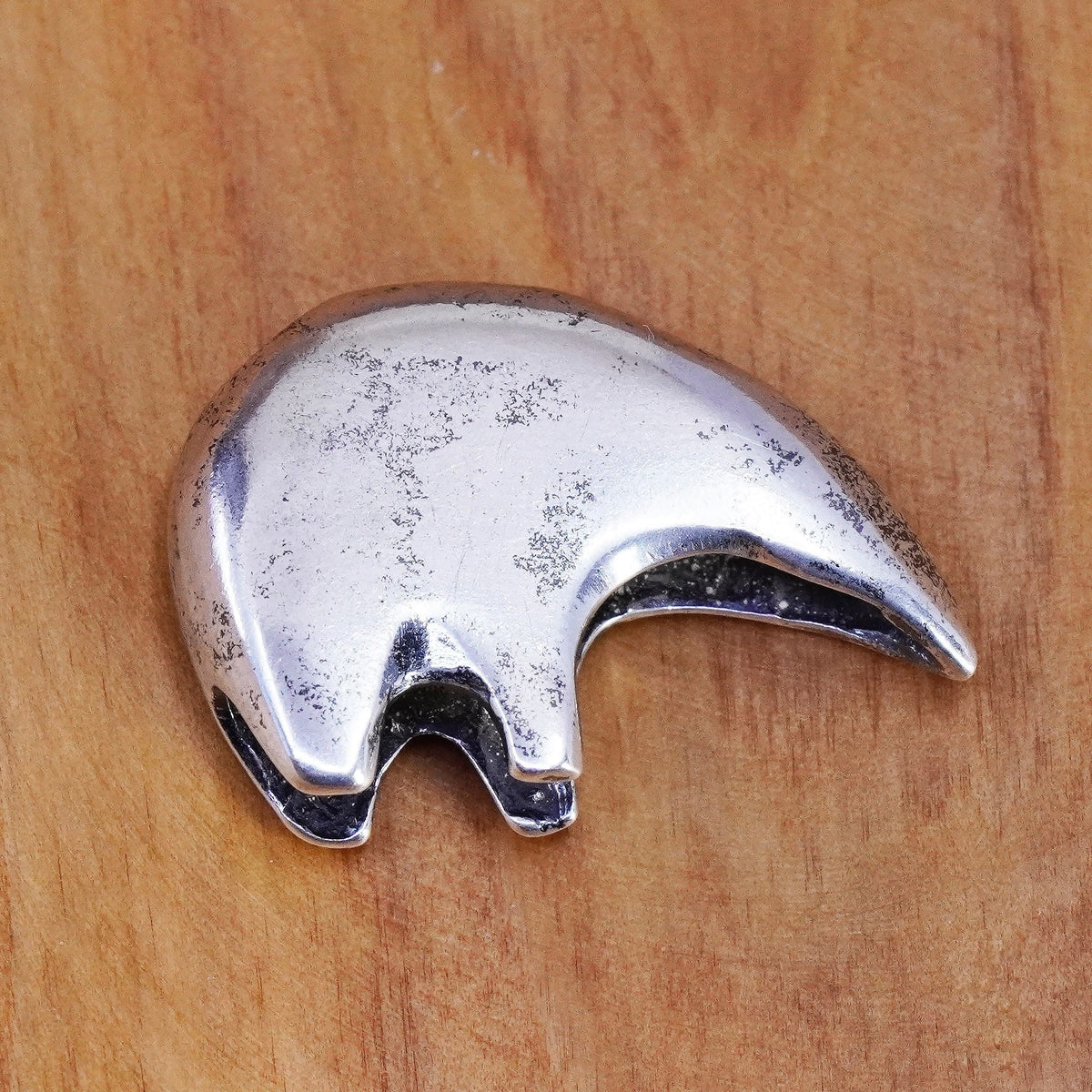 Native American Sterling silver handmade pendant, southwestern 925 polar bear