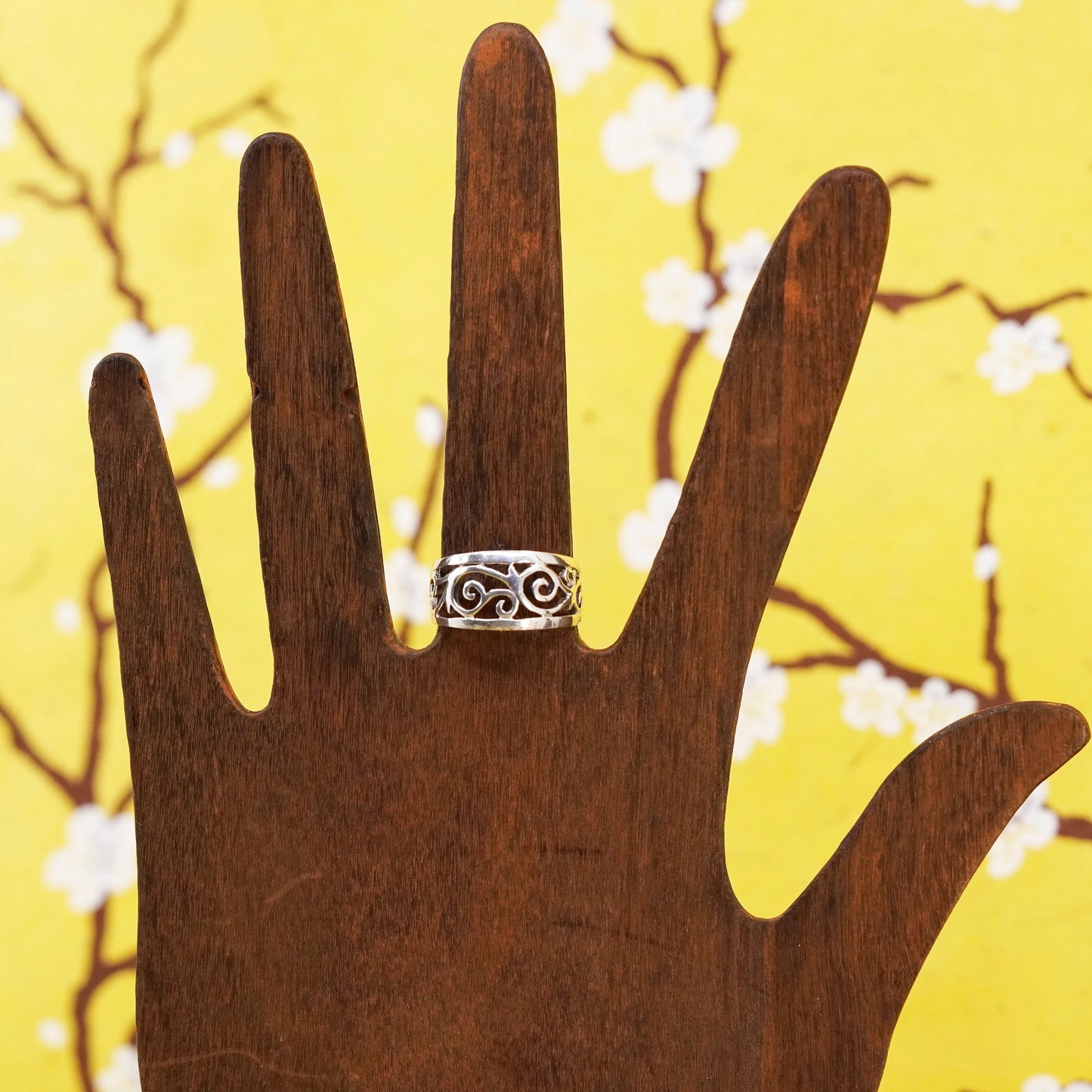 Size 7, Sterling silver handmade ring, southwestern, 925 filigree swirl band