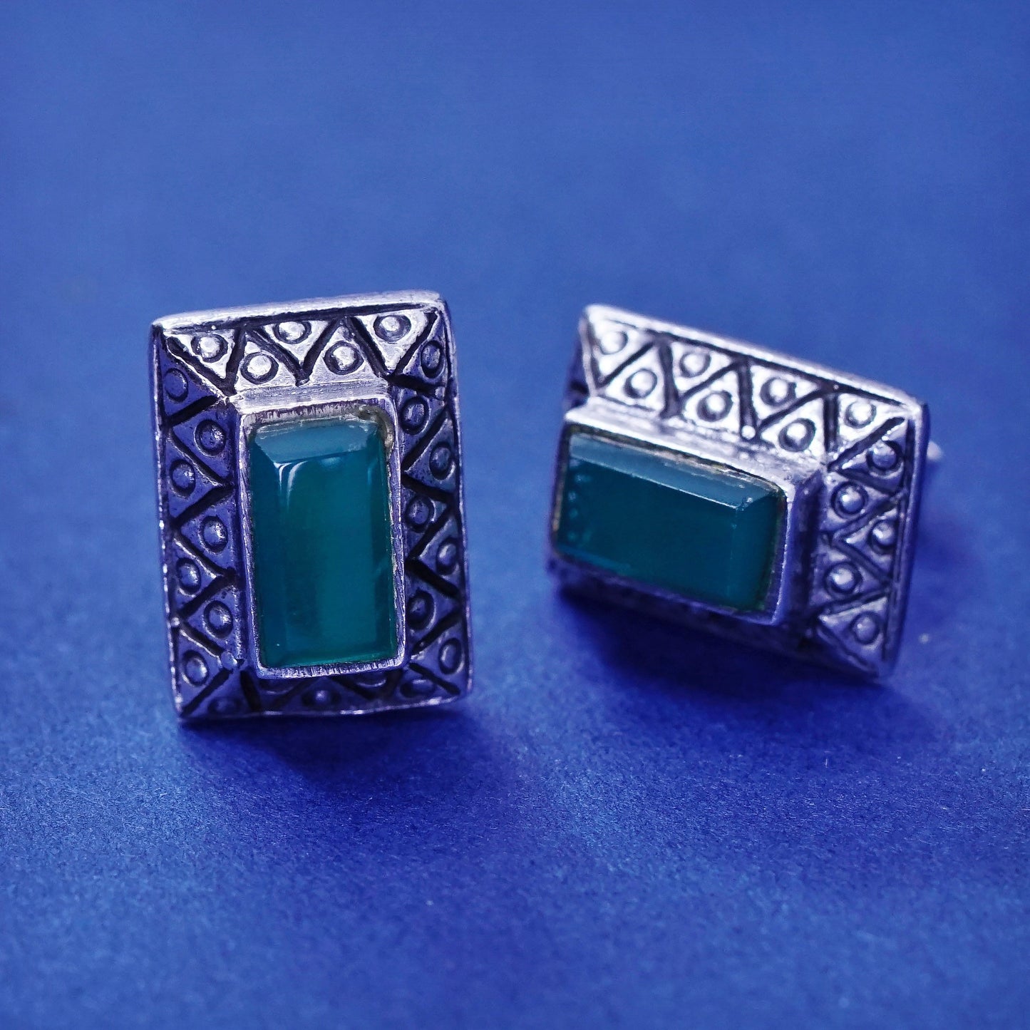 Vintage sterling silver handmade earrings, 925 studs with emerald and beads