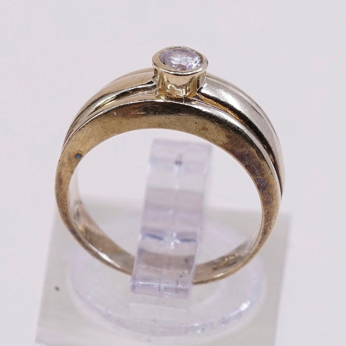 sz 4, 3.4g vtg 14K engagement ring, real yellow gold band w/ crystal