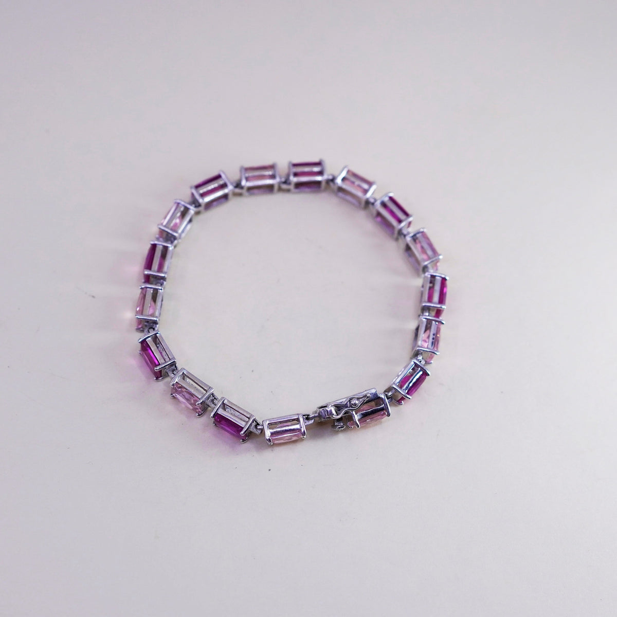 7.25”, vtg Sterling silver fashionable tennis bracelet, 925 chain pink crystal