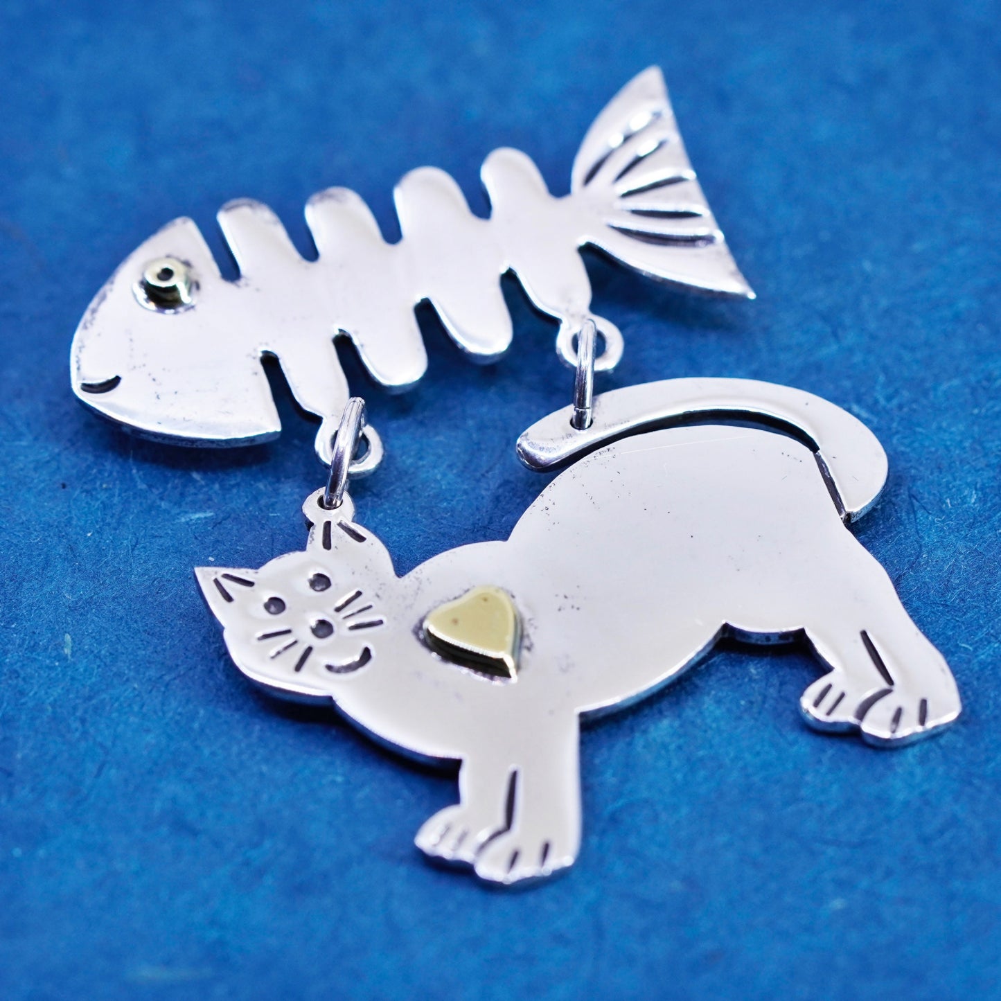 vtg Mexico sterling silver brooch, 925 fish bone kitty cat pin with brass heart