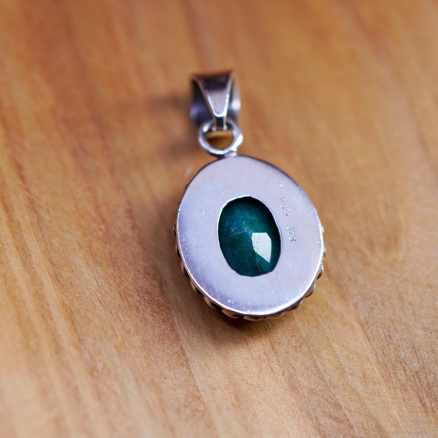 Samuel Benham Bjc Sterling 925 silver handmade pendant with oval emerald bead