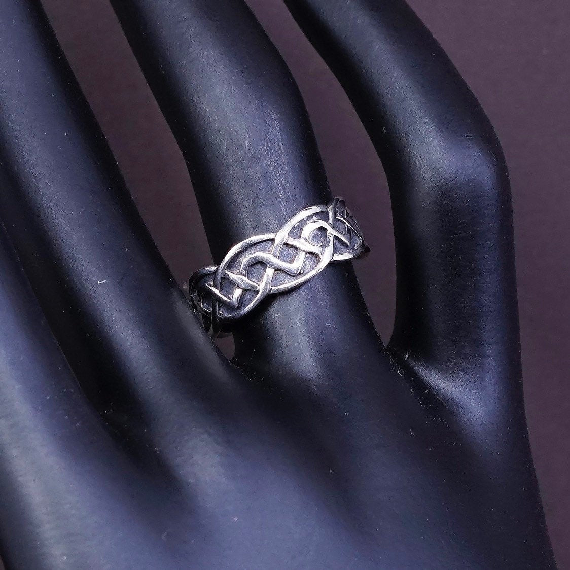 sz 6.25, hopi Sterling silver handmade ring, 925 band w/ oxidized wave