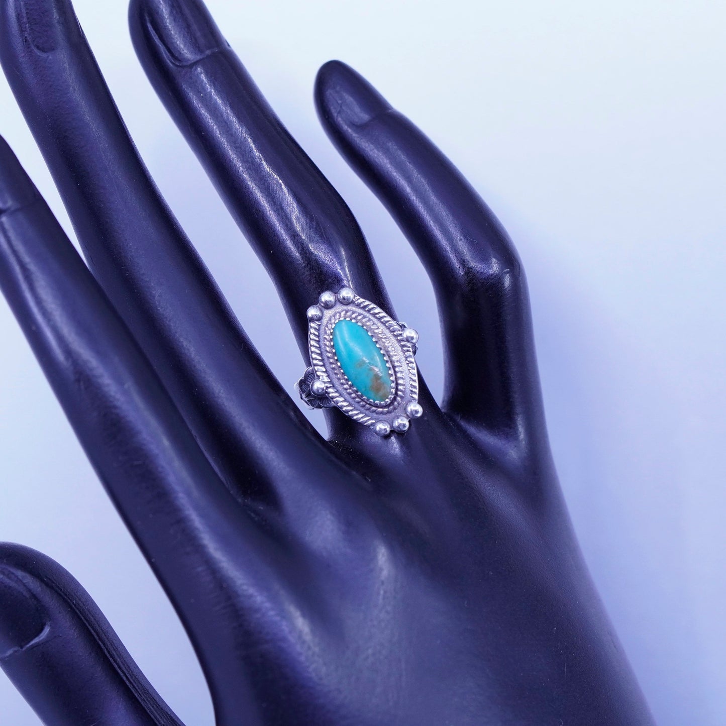 Size 5, Native American navajo Sterling 925 silver handmade ring with turquoise