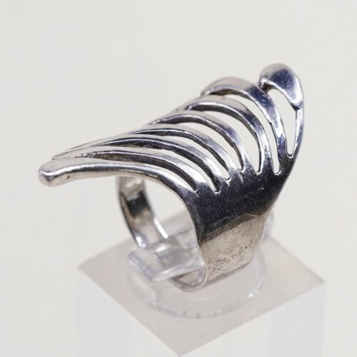 Size 6, Vtg Sterling Silver handmade Ring. 925 modern Band, abstract Wings