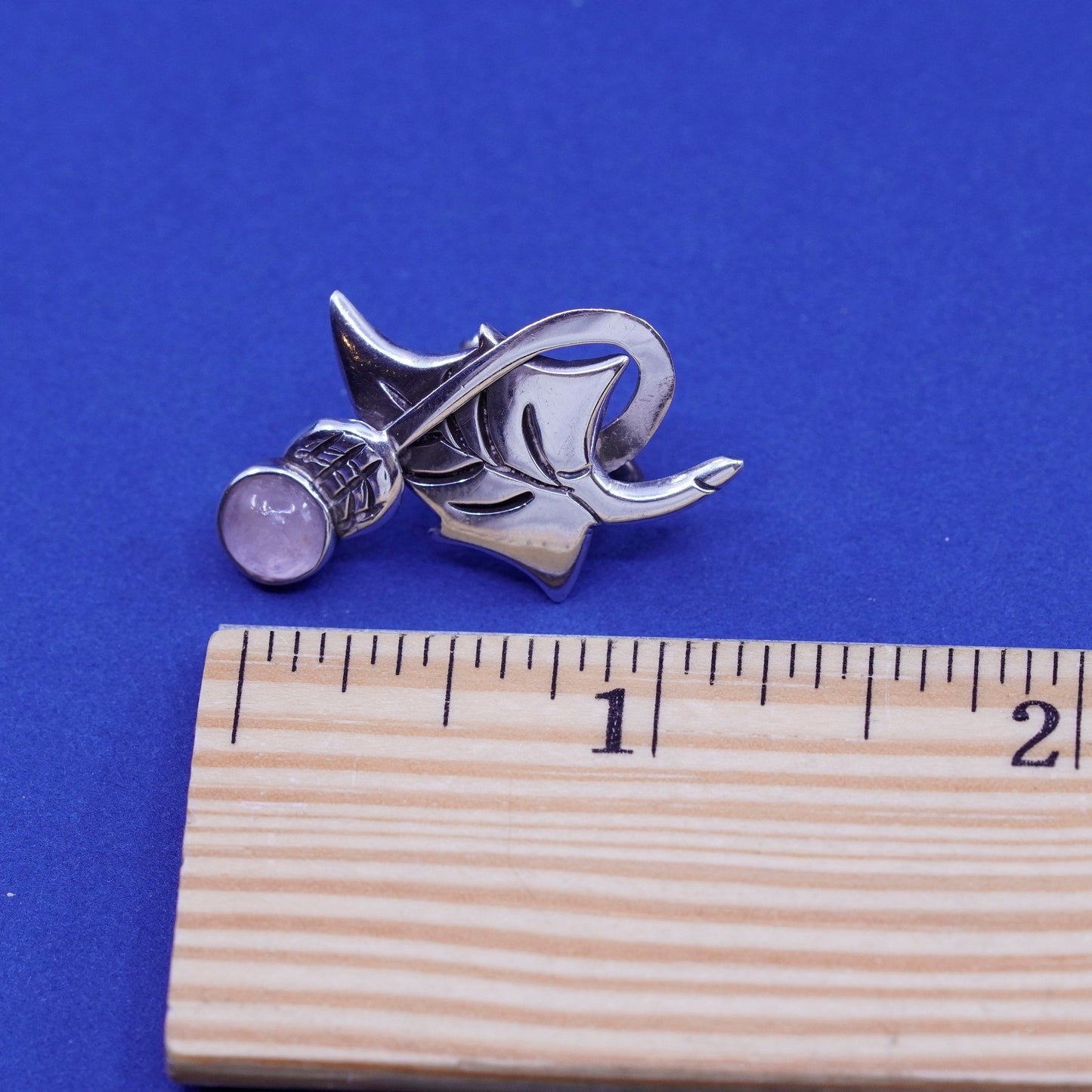 Vintage taxco Sterling silver screw back earrings, 925 dandelion crystal bead