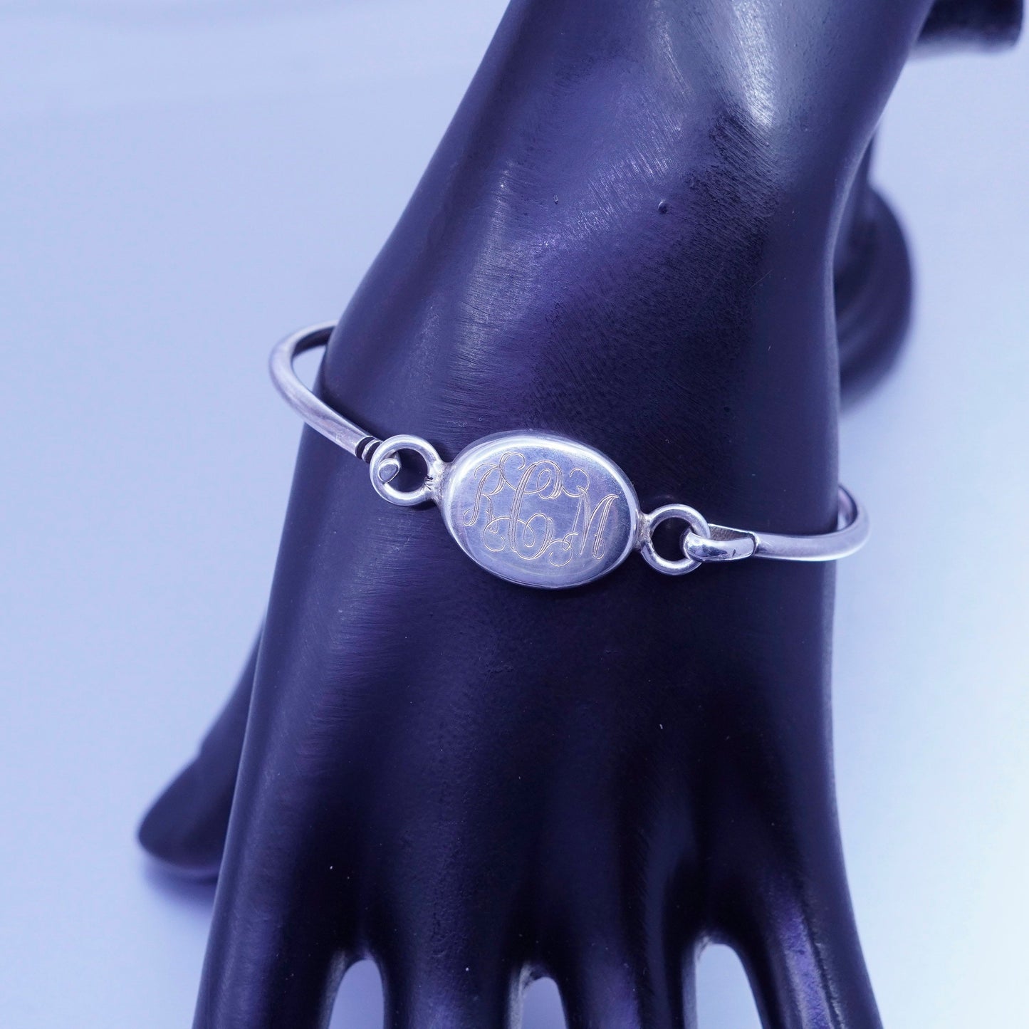 7”, Mexico Sterling 950 silver bracelet, hinged bangle monogram initial “RCM”