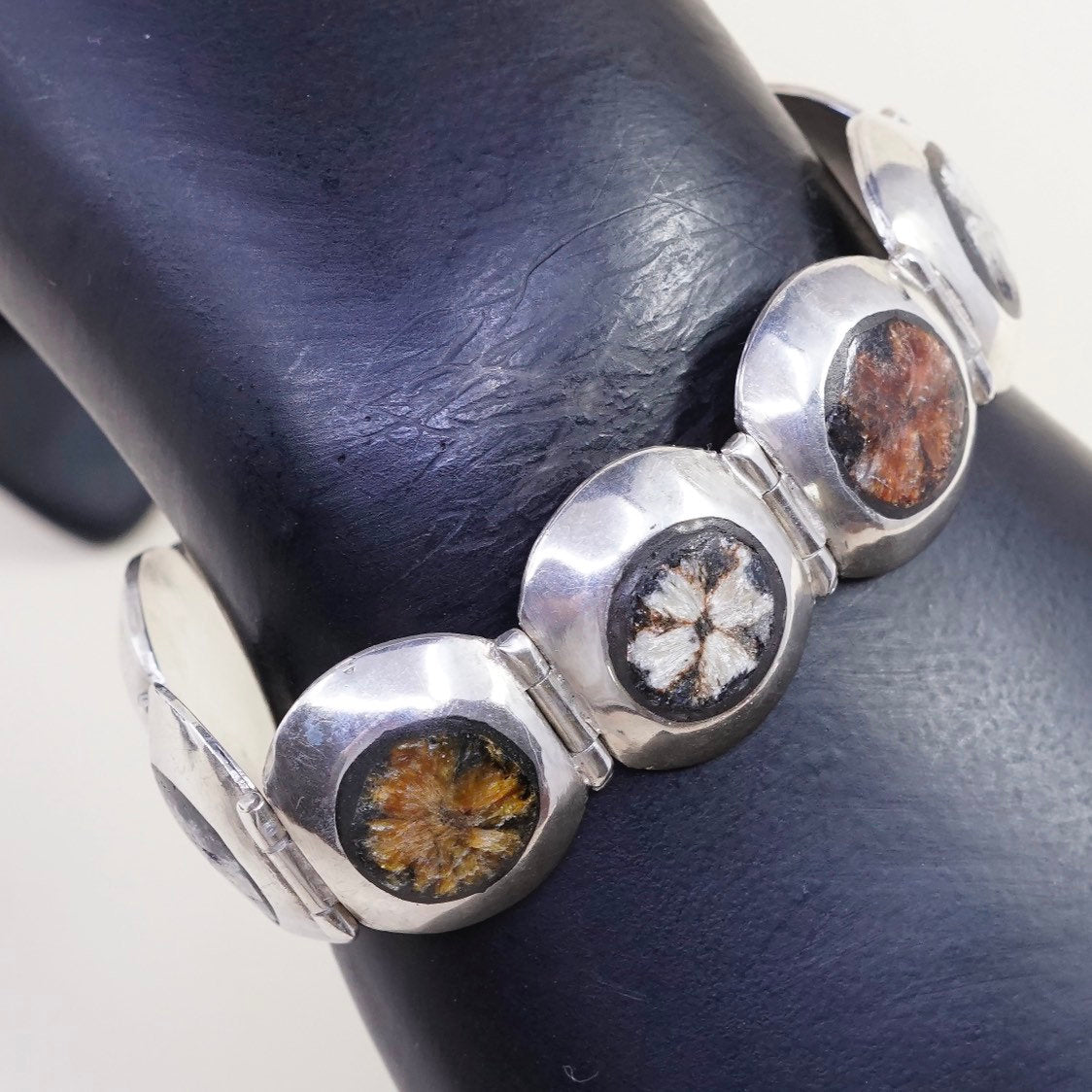 6.5”, VTG Sterling silver handmade bracelet, 925 with mother of pearl clover