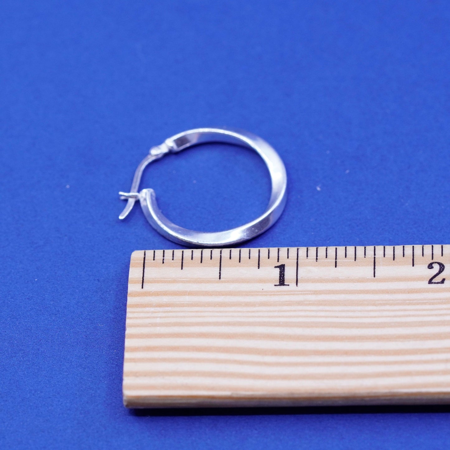 1”, vintage Sterling silver handmade earrings, twisted 925 silver modern hoops