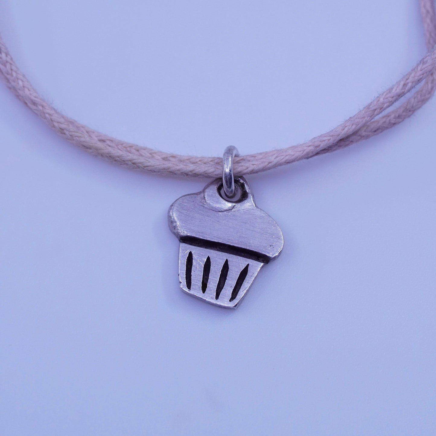 6.75”, sterling 925 silver handmade bracelet with linen thread cupcake charm