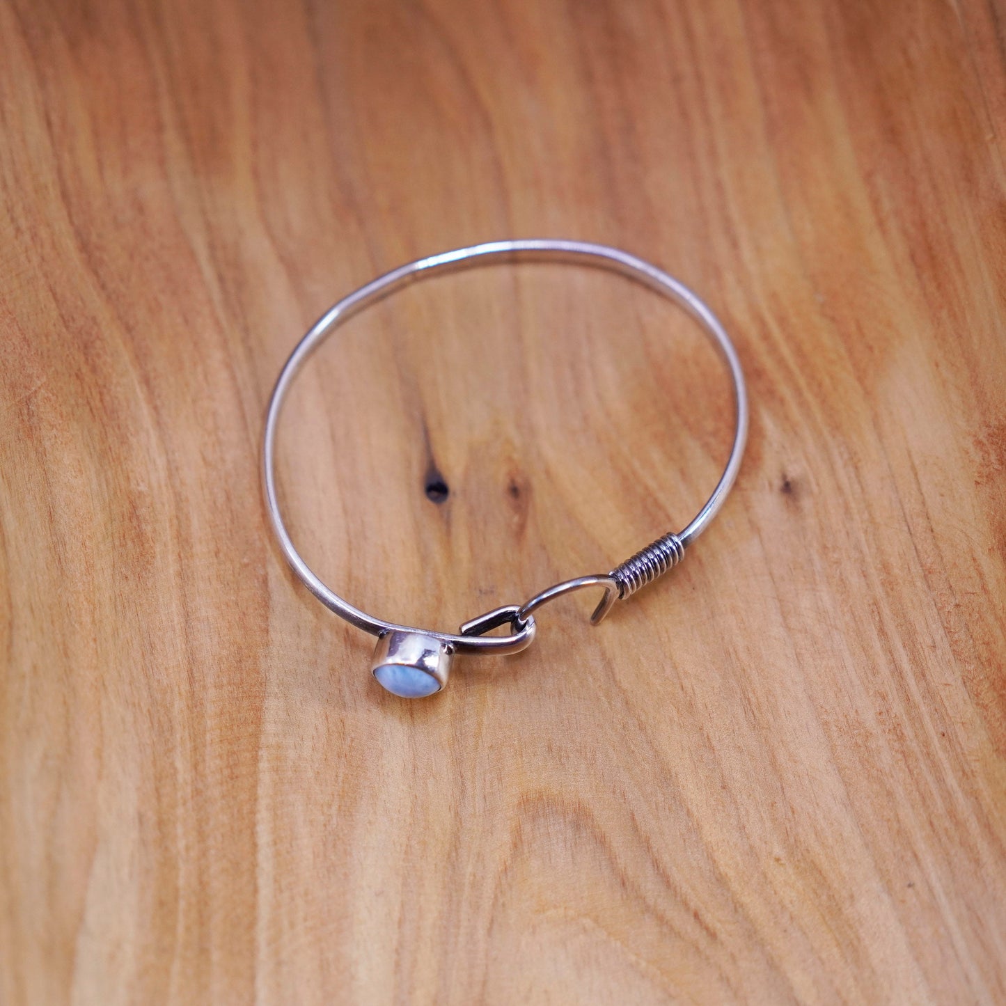 7.25”, Sterling 925 Silver Bangle, 925 horse shoe hinged bangle with larimar