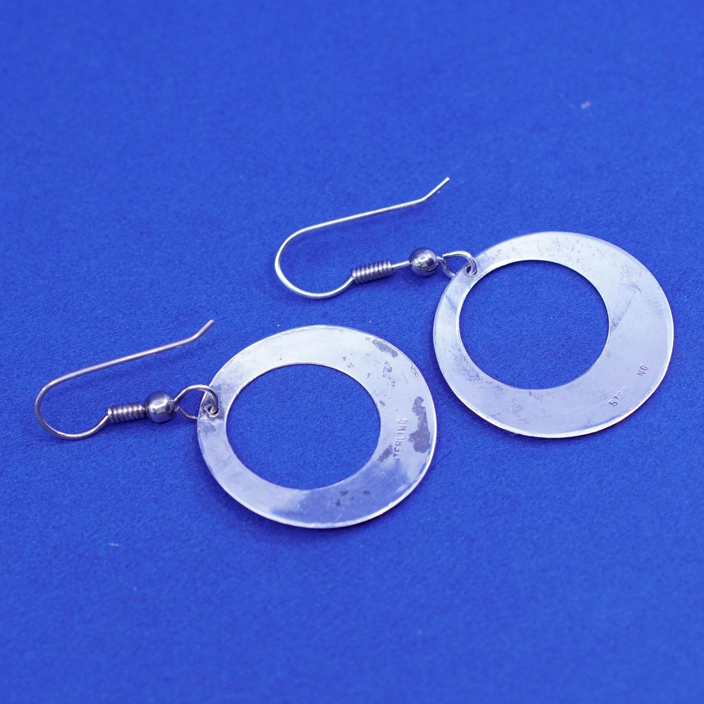 Vintage Sterling Silver handmade Earrings. 925 circle loop dangles