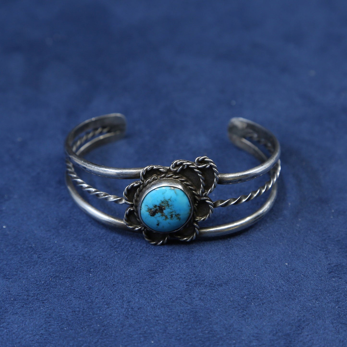 6.25", navajo Native American Sterling silver bracelet, 925 cuff w/ turquoise