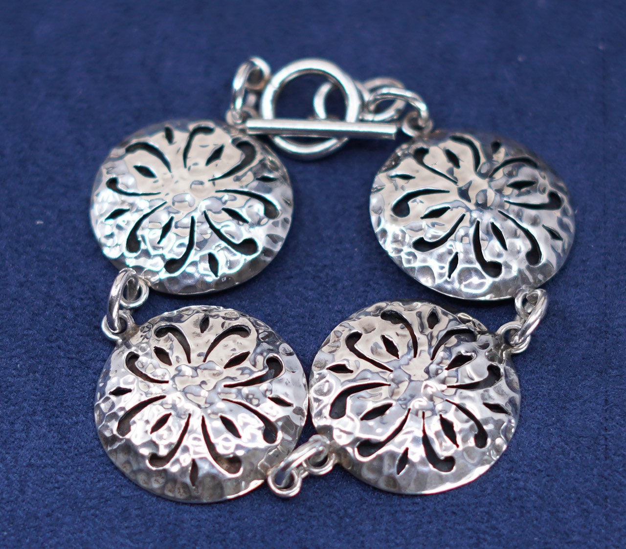 6.75", vtg sterling silver handmade bracelet, 925 filigree puffy disc bracelet