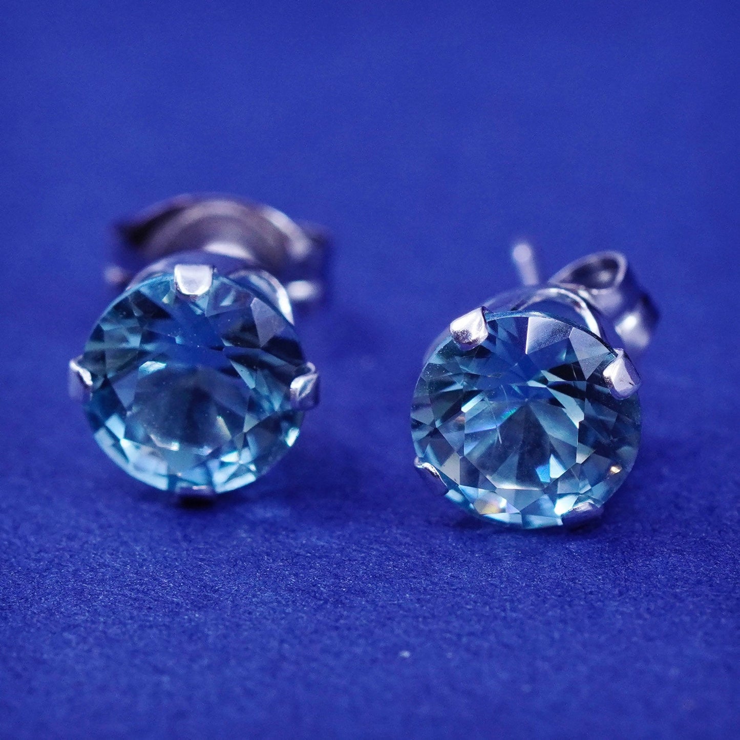 Vintage Sterling silver handmade earrings, 925 studs with topaz