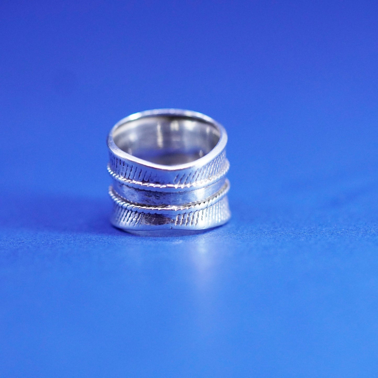 Size 5.5, vintage Sterling silver handmade ribbed ring, 925 statement band