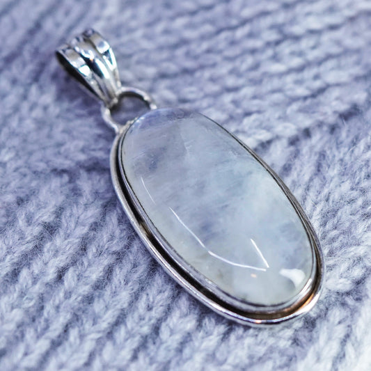 Vintage sterling 925 silver handmade pendant with oval moonstone