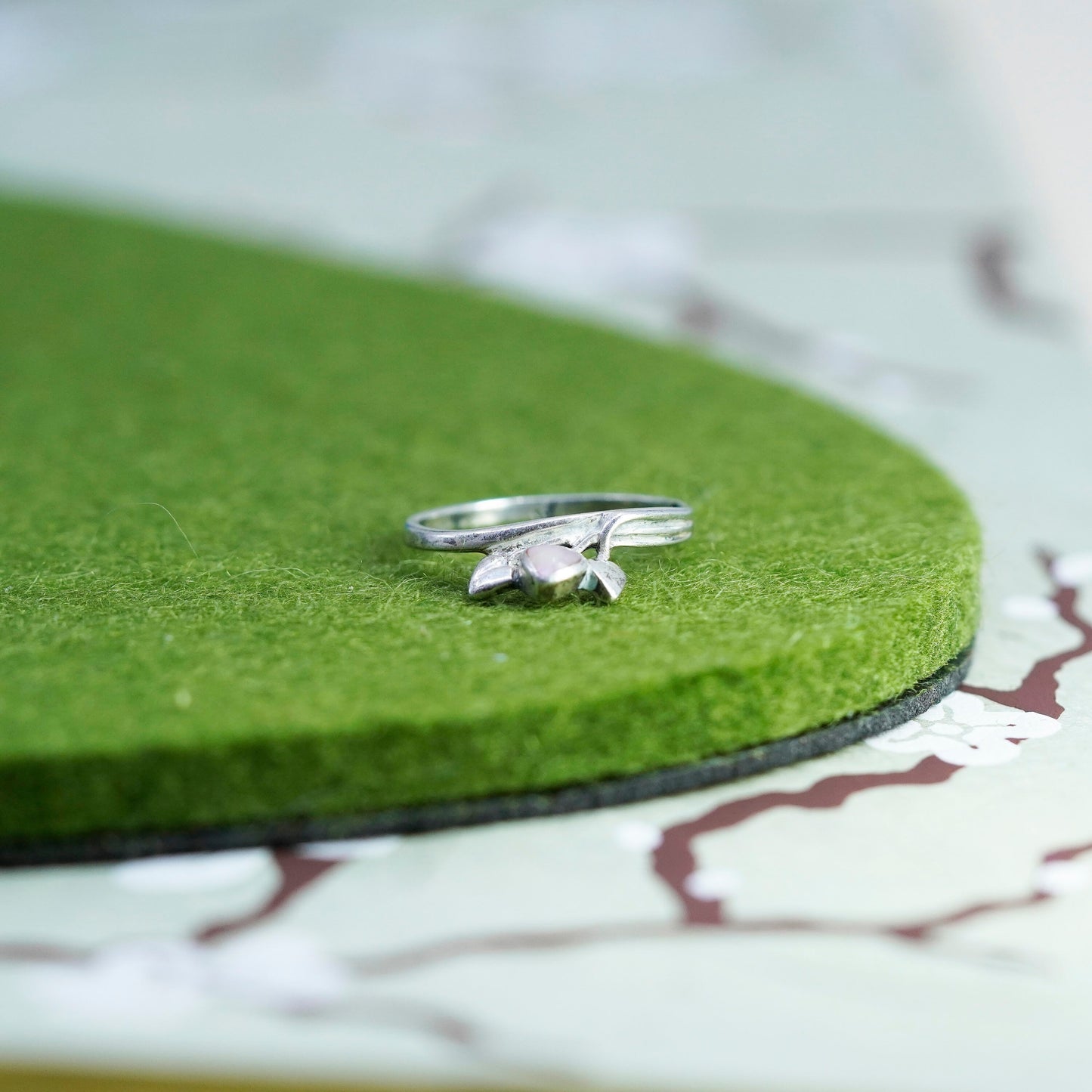 Size 5, sterling silver handmade ring, 925 band mother of pearl heart jewelry