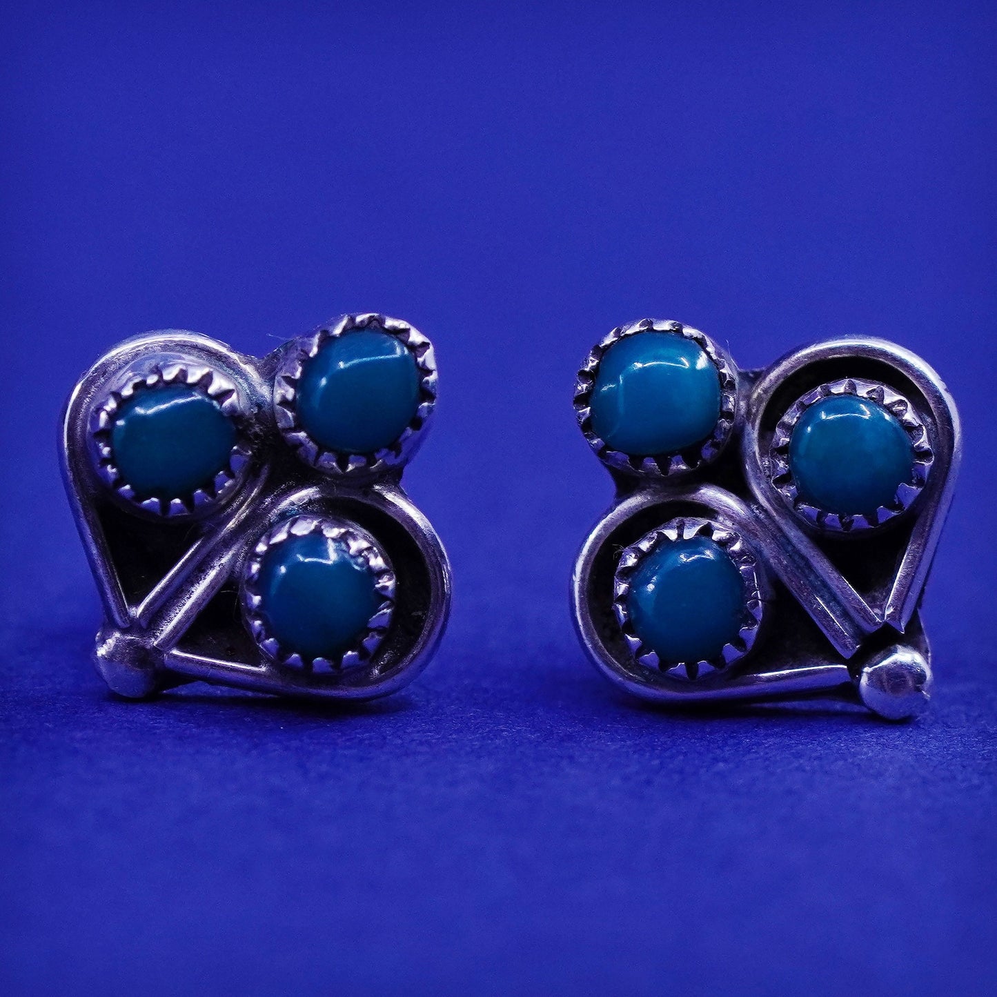 Native American sterling silver handmade earrings, 925 clover studs turquoise