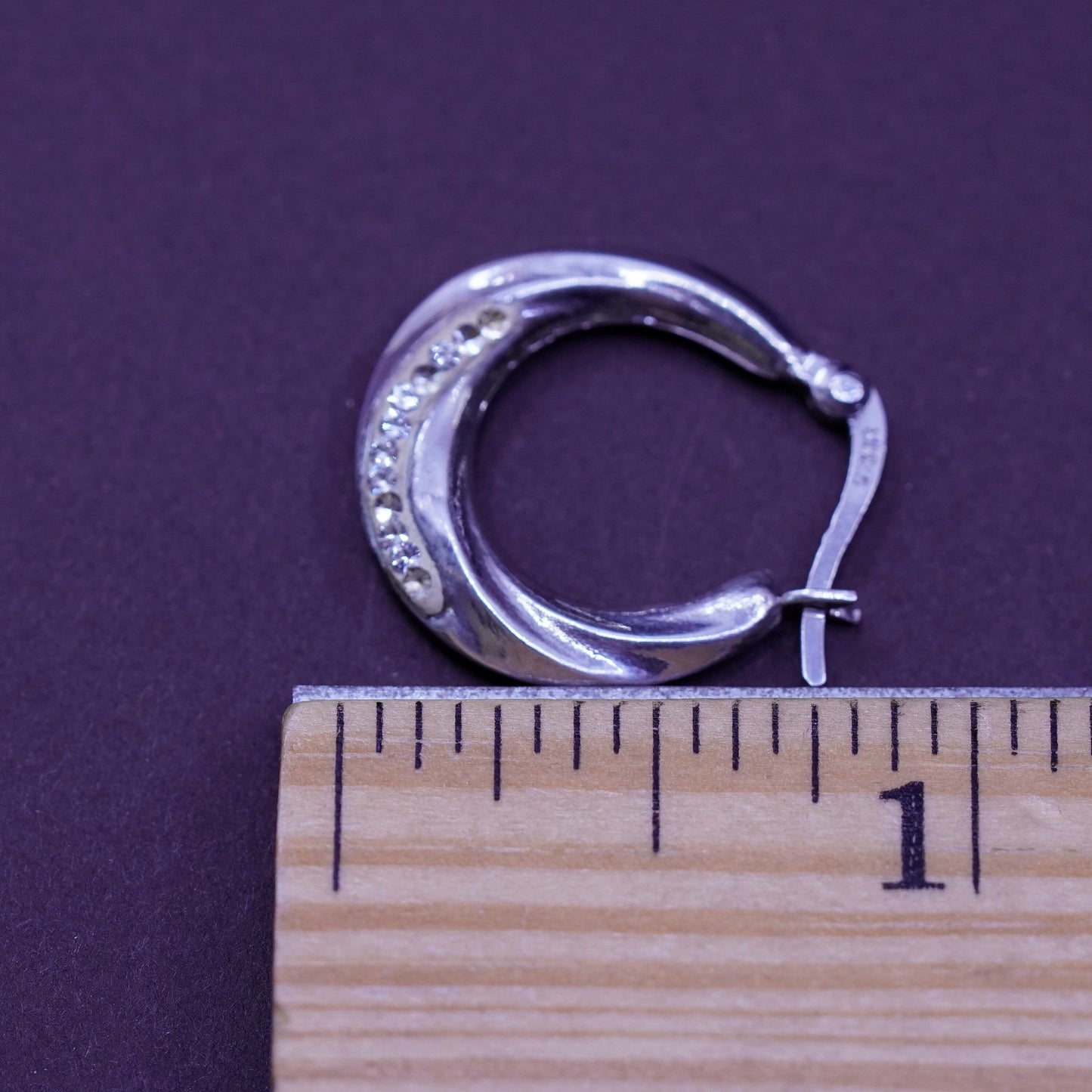 0.75”, Vintage Sterling silver handmade earrings, ribbed 925 hoops with cz