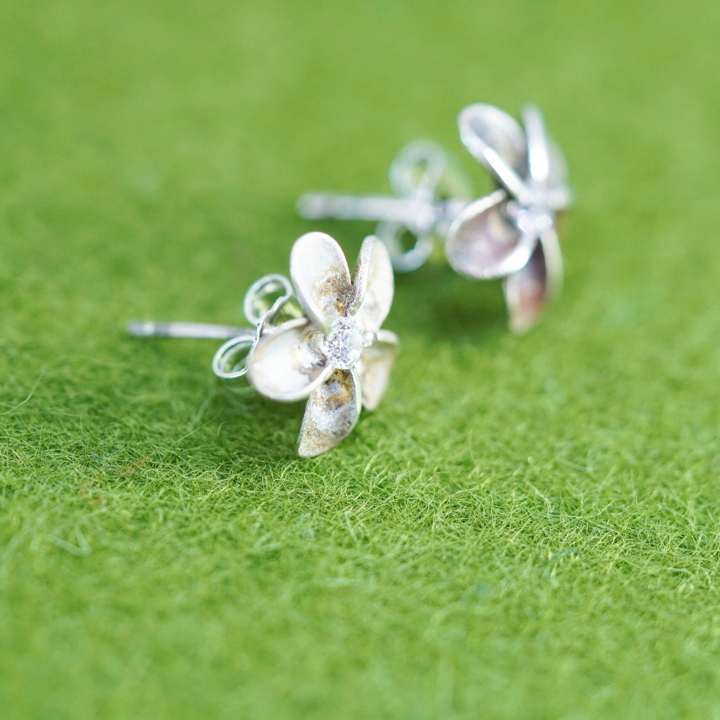 Vintage sterling 925 silver plumeria flower studs with clear cz, earrings