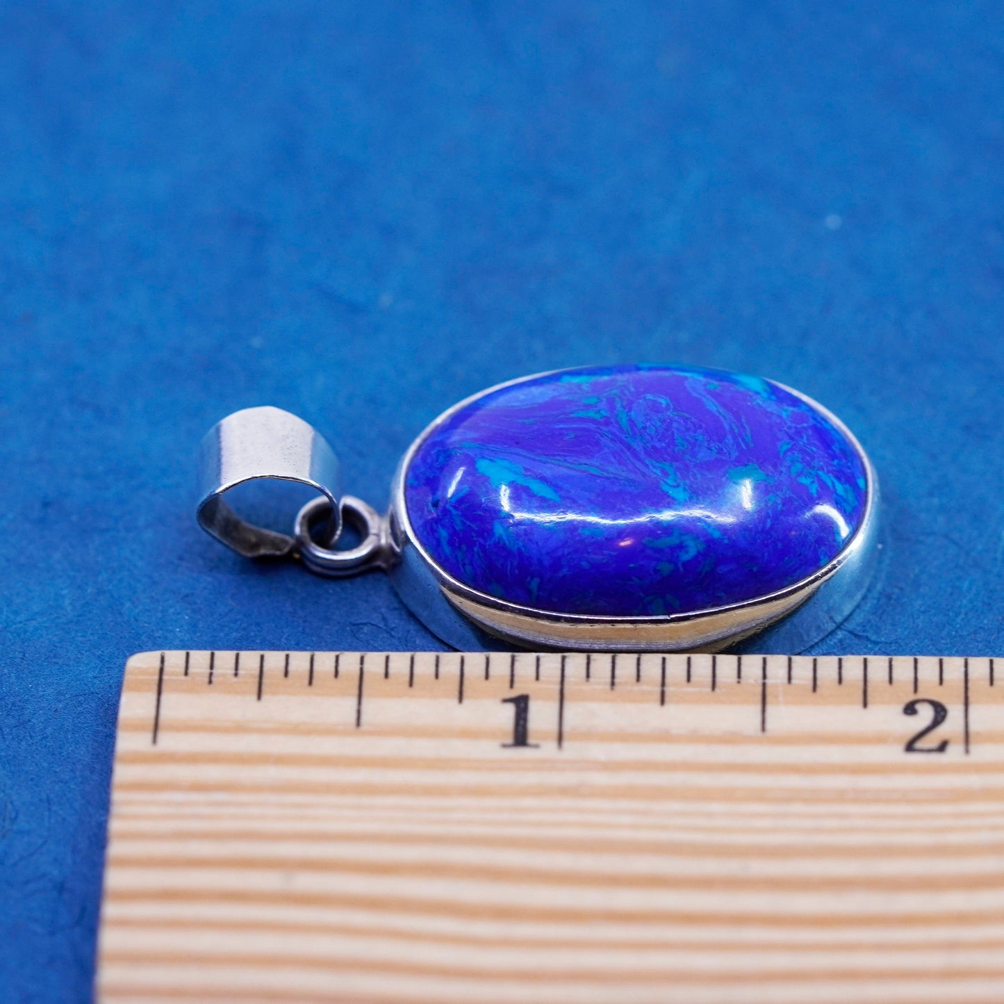 Vintage Sterling 925 silver handmade pendant with oval azurite