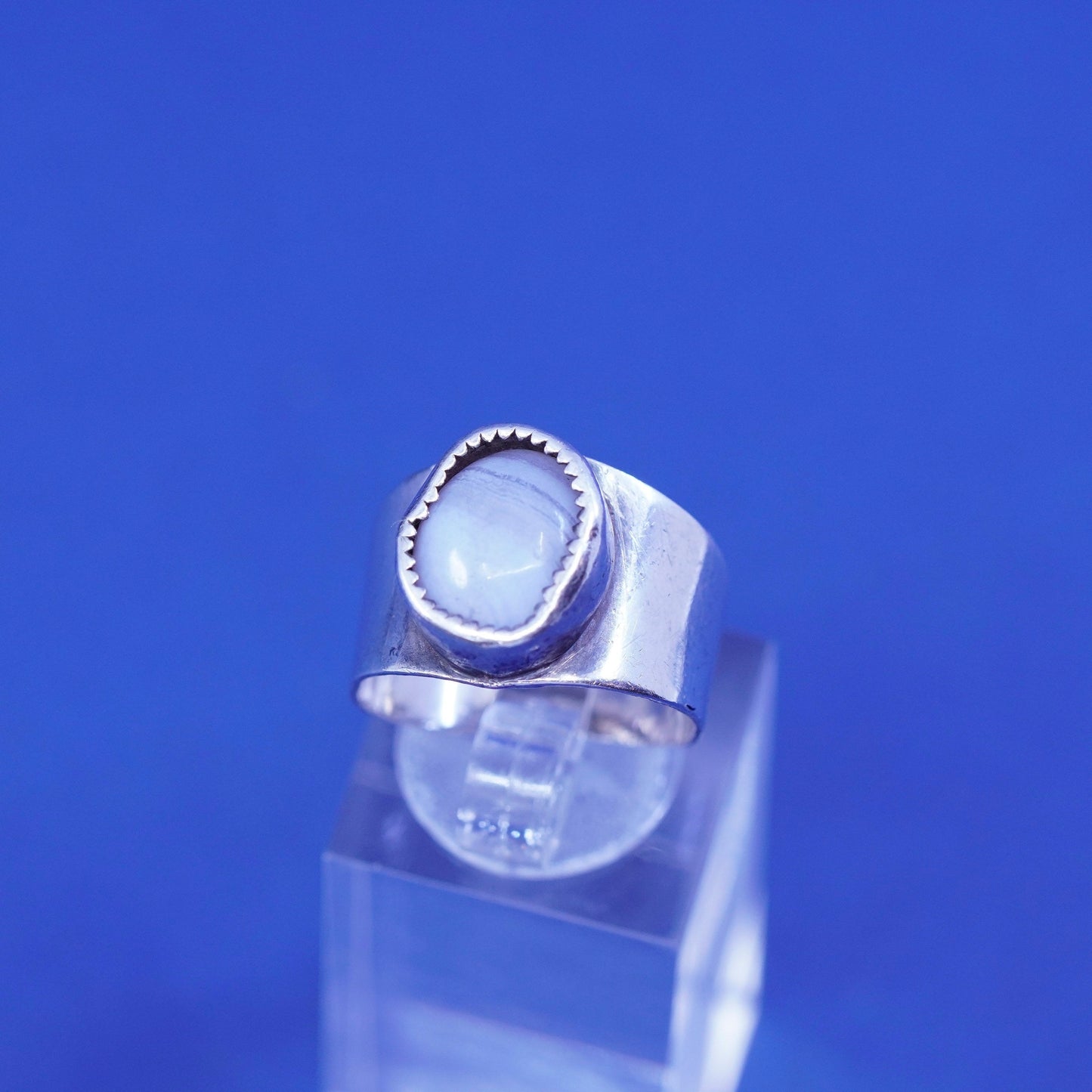 Size 7.25, vintage Sterling 925 silver handmade ring with lace agate