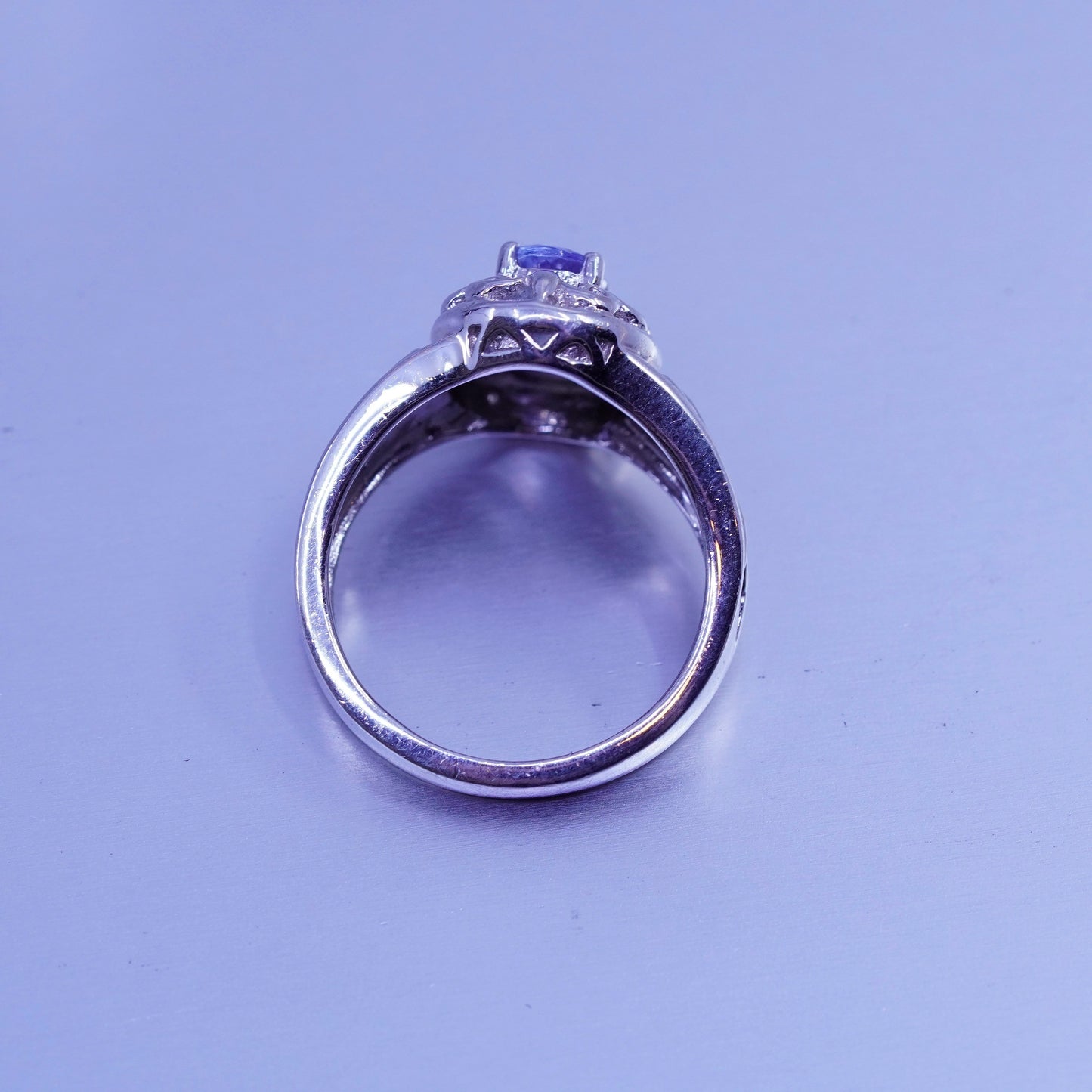 Size 7, vintage Sterling 925 silver handmade filigree ring with amethyst