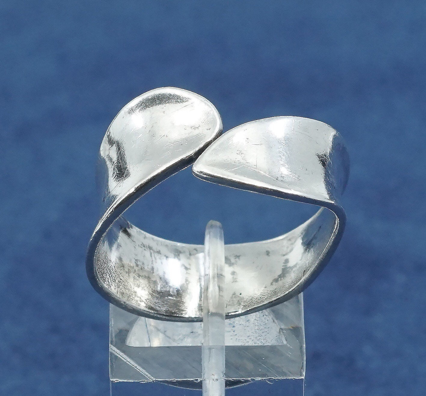 Size 10, vtg minimalist, simple Sterling 925 silver handmade ribbed ring