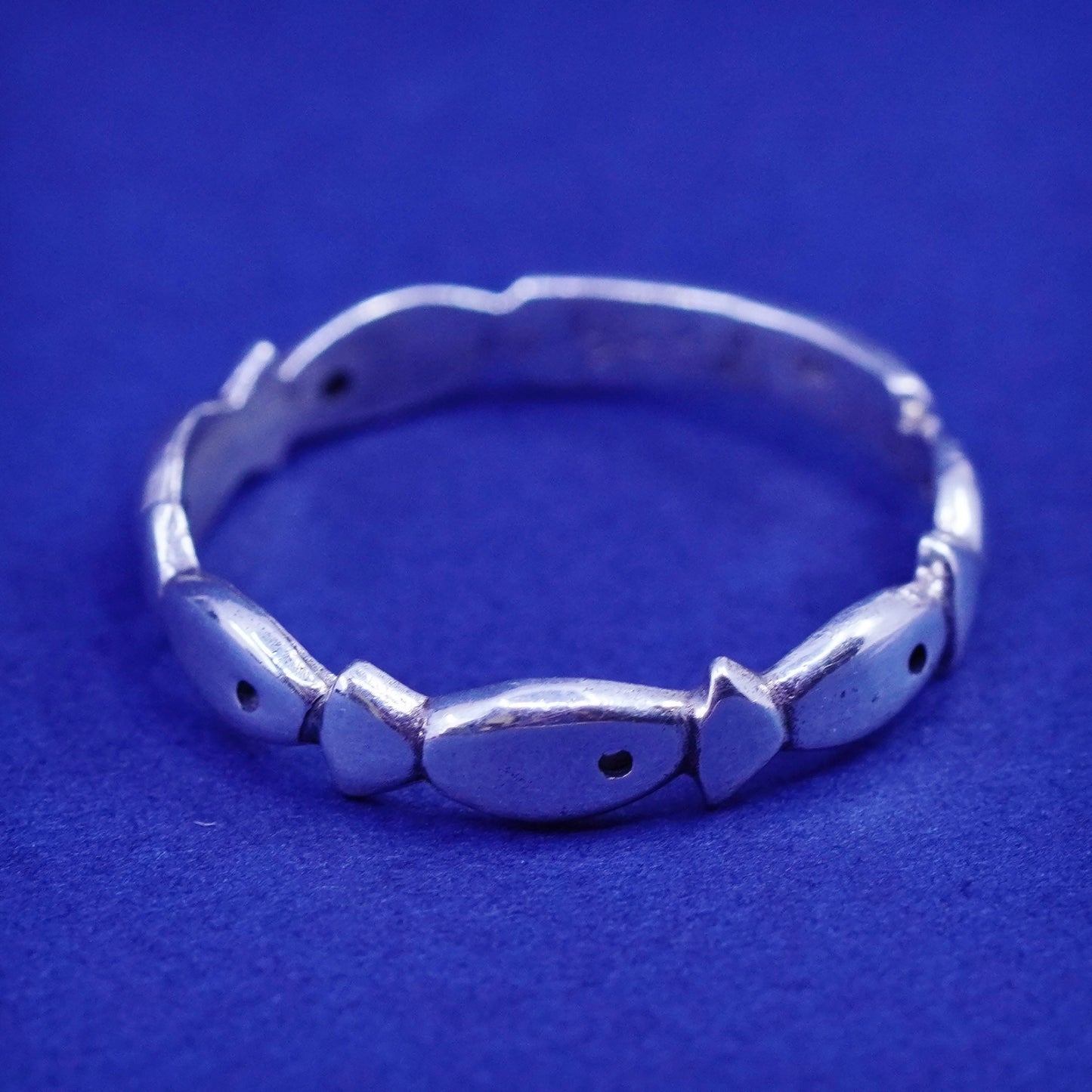 Size 6, vintage Sterling silver handmade ring, 925 prayer fish band