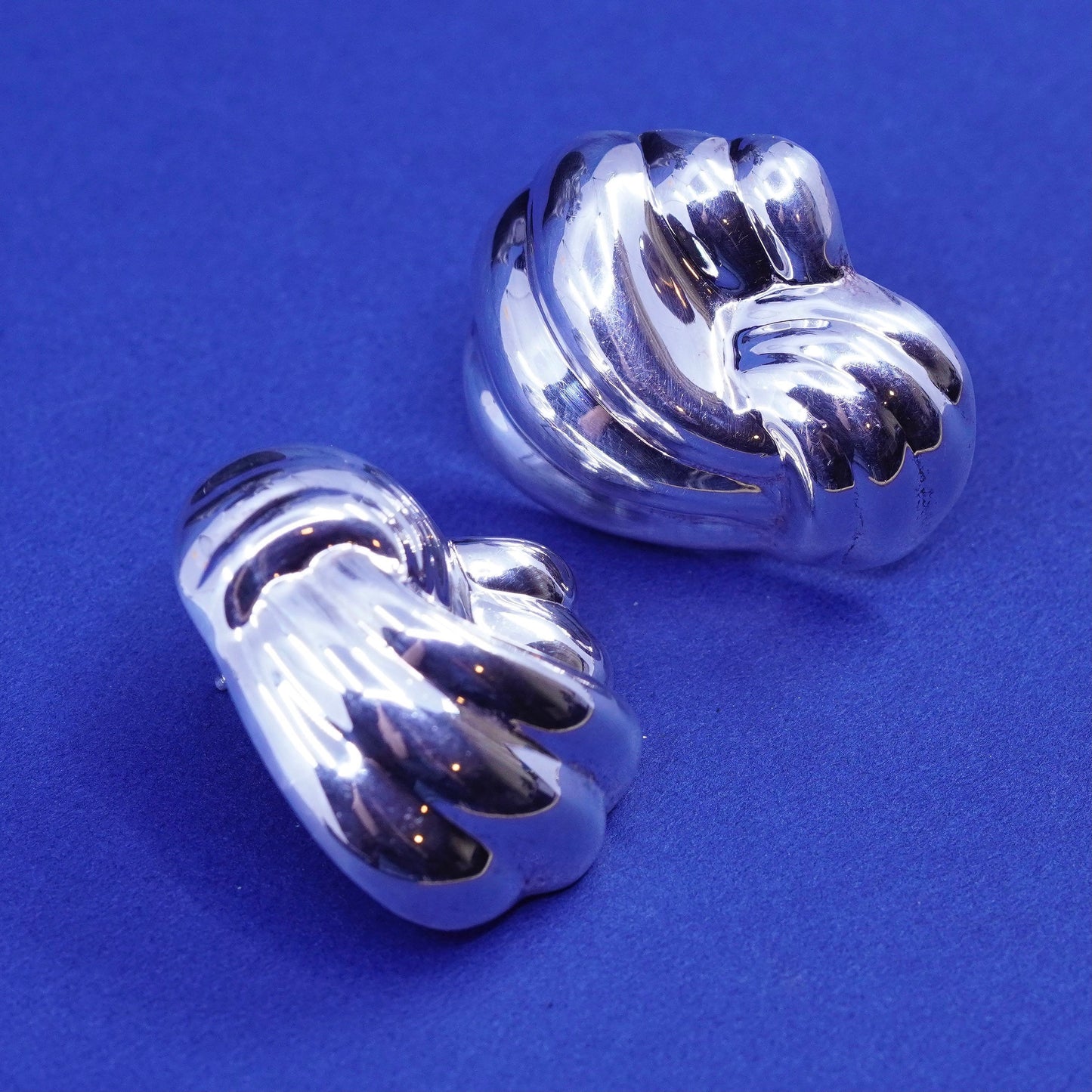 vintage Sterling silver handmade Ribbed earrings, modern 925 studs