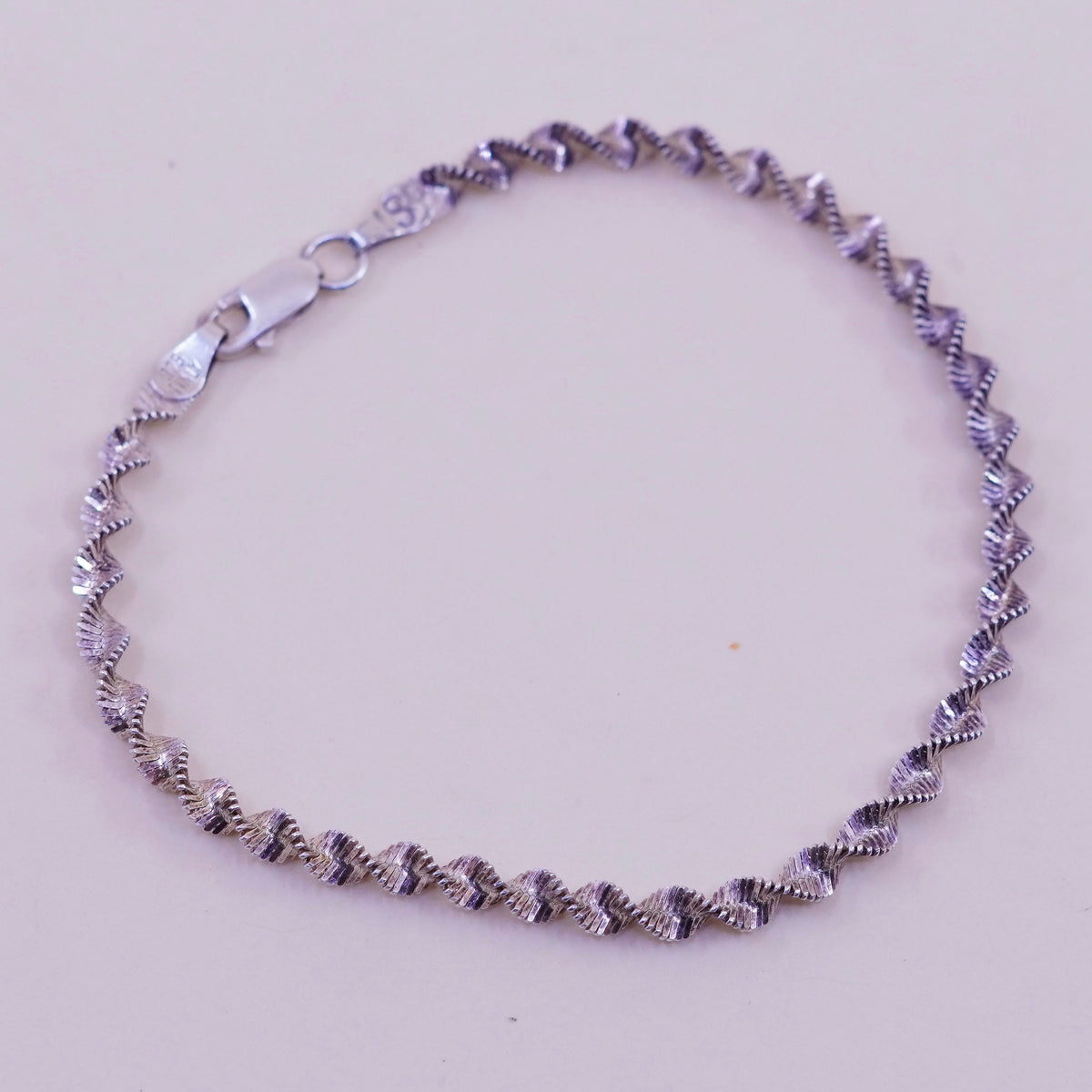6.75”, 3mm, Vintage sterling silver bracelet, 925 twisted herringbone chain