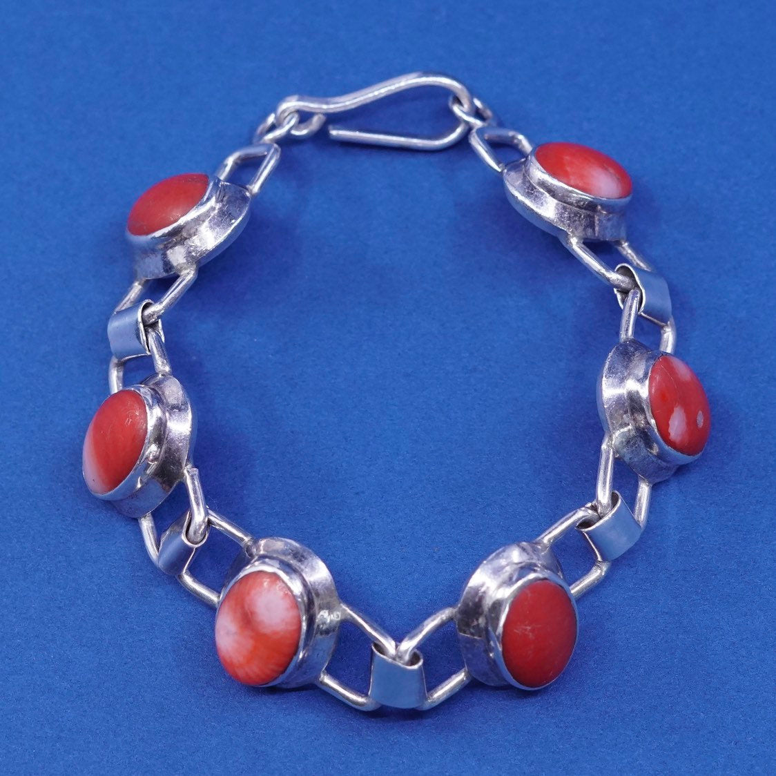 7", vtg sterling silver handmade bracelet with red Chalcedony, silver tested