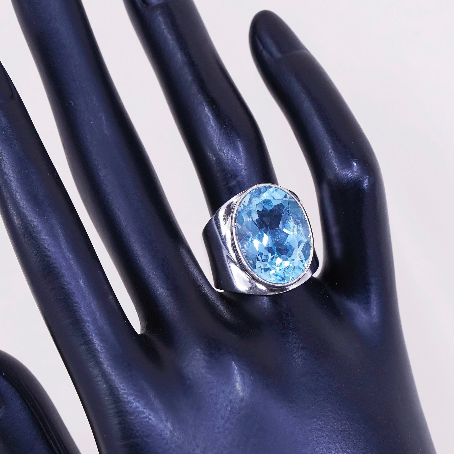 sz 7.5, vtg Sterling 925 silver handmade statement ring w/ blue topaz