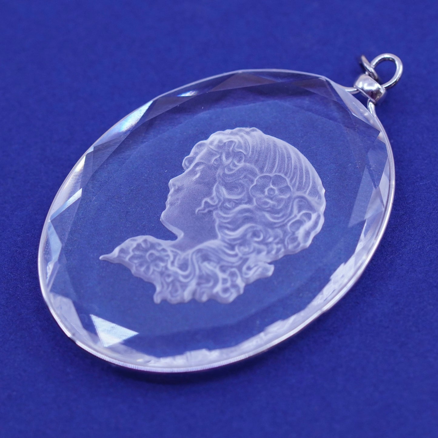 Vintage Sterling 925 silver with oval artisan glass pendant with woman portrait