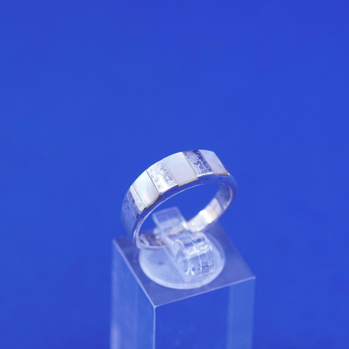 Size 8.25, Native American navajo Sterling 925 silver handmade ring mop
